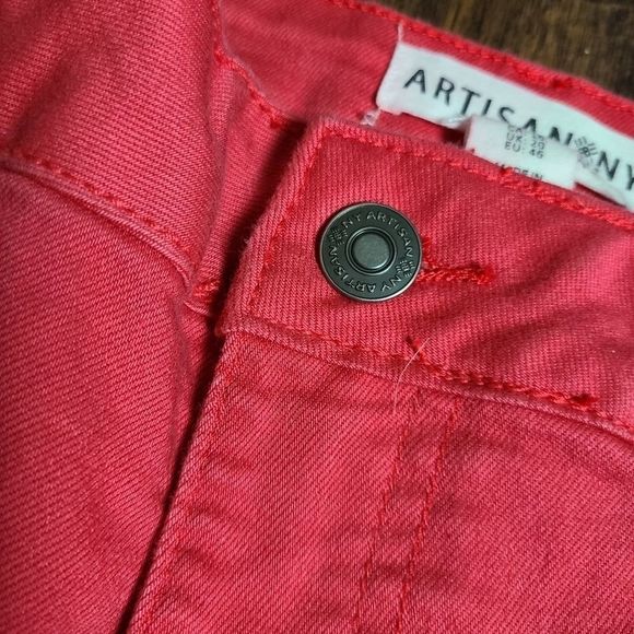 Artisan NY Capris  - Picture 2 of 8